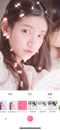 �����������app